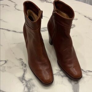 Elegant Brown Ankle Boots